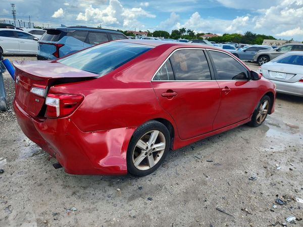 2013 TOYOTA CAMRY