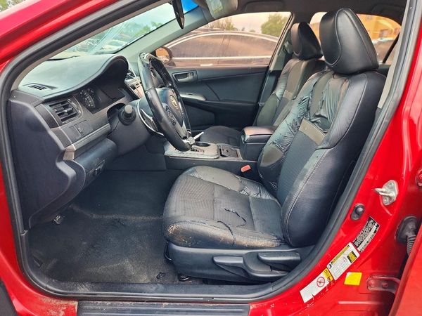 2013 TOYOTA CAMRY