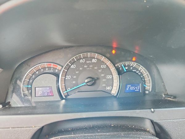 2013 TOYOTA CAMRY