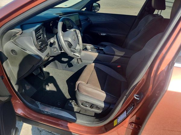 2023 LEXUS RX 350H