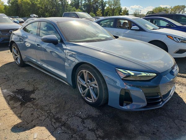 2024 AUDI E-TRON GT