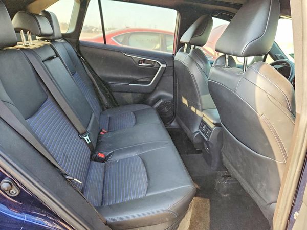2021 TOYOTA RAV4 XSE HV