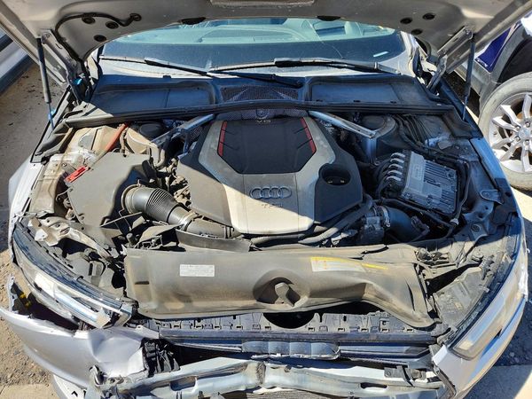 2019 AUDI S4/RS4 quattro Prestige — Engine bay