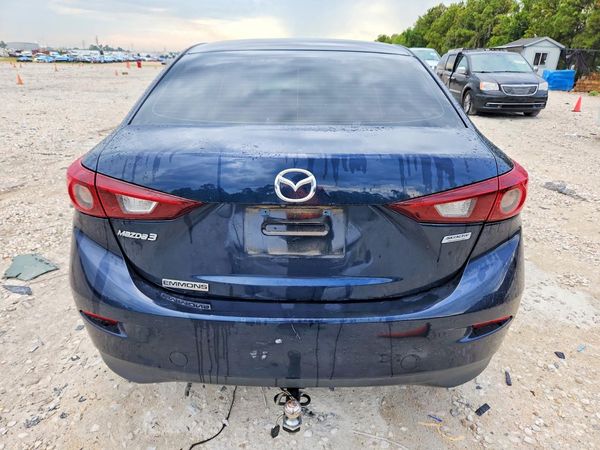 2017 MAZDA 3