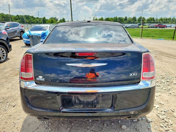 2012 CHRYSLER 300 300C/Limited