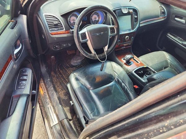 2012 CHRYSLER 300 300C/Limited