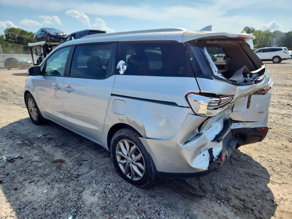 2019 KIA SEDONA