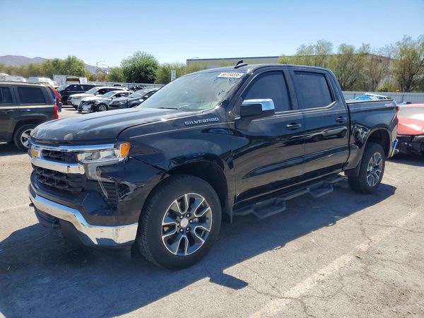2023 CHEVROLET SILVERADO LT — Front 3/4
