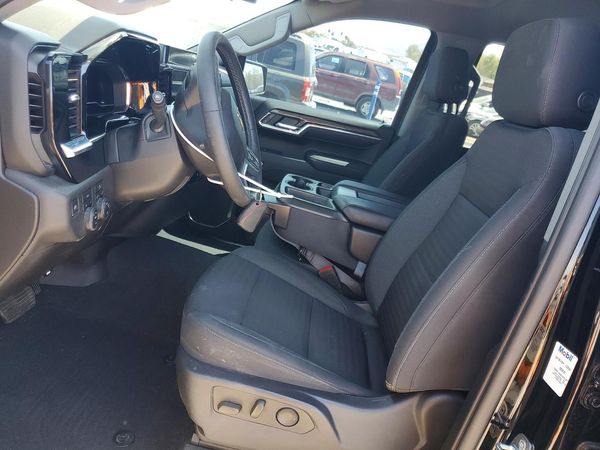 2023 CHEVROLET SILVERADO LT — DENT