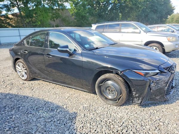 2021 LEXUS IS 300 Comfort