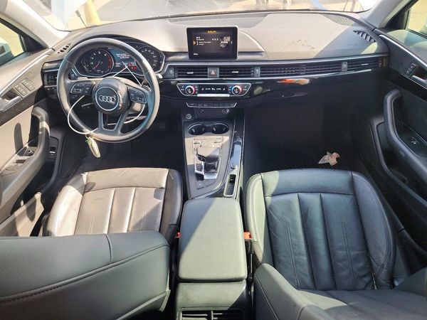 2019 AUDI A4 Premium, Titanium