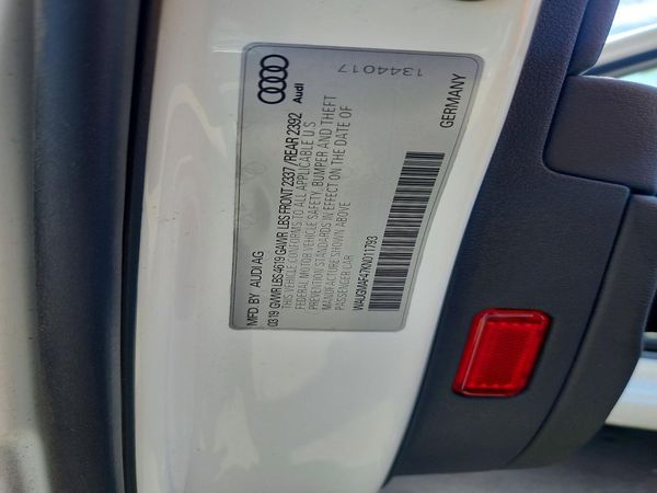 2019 AUDI A4 Premium, Titanium