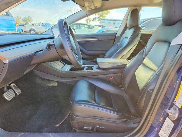 2021 TESLA MODEL 3 — DENT