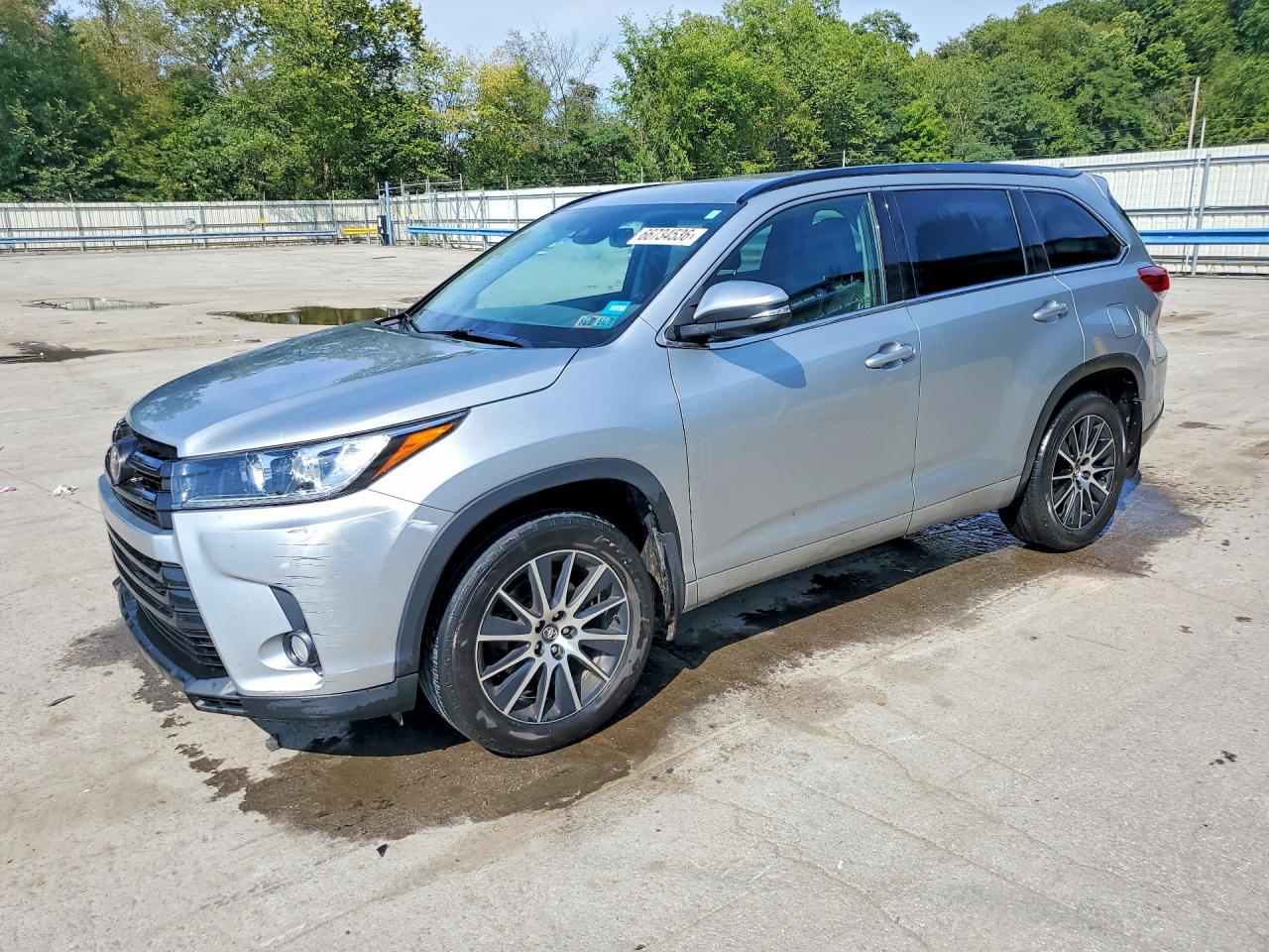 2017 TOYOTA HIGHLANDER SE/XLE