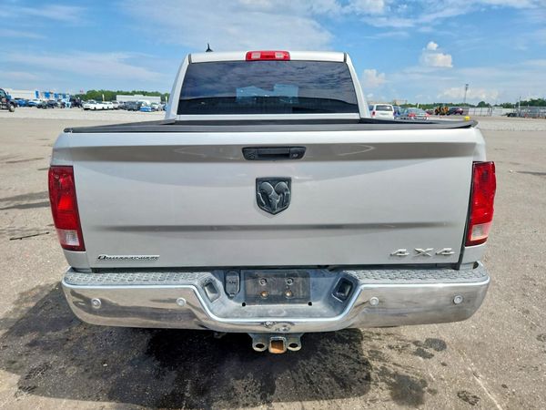 2014 RAM 1500 SLT