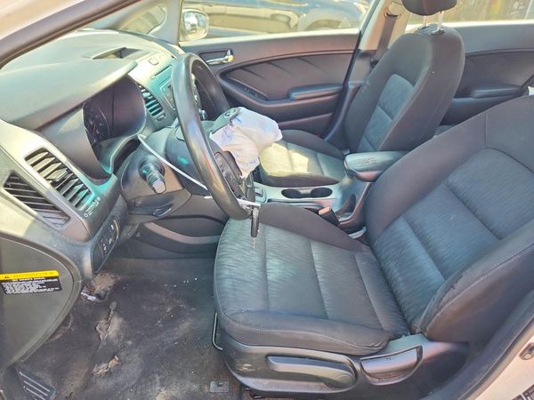 2016 KIA FORTE