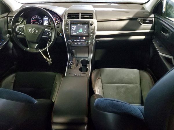 2015 TOYOTA CAMRY