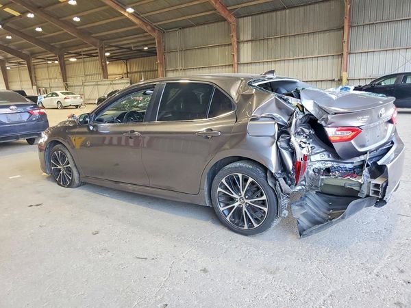 2020 TOYOTA CAMRY