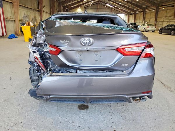 2020 TOYOTA CAMRY