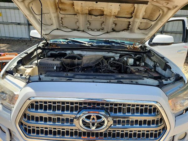 2019 TOYOTA TACOMA