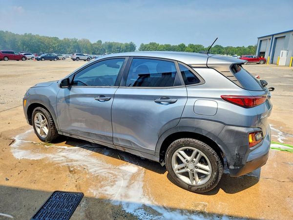 2020 HYUNDAI KONA SE