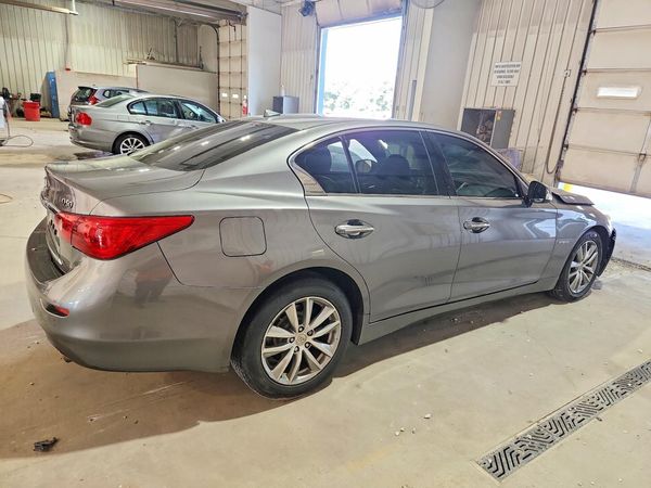 2015 INFINITI Q50 HYBRID