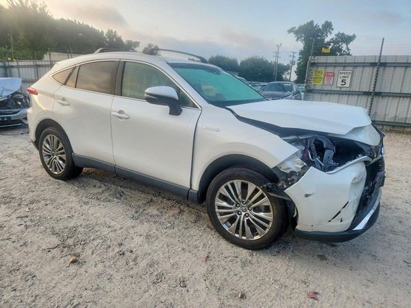 2021 TOYOTA VENZA — Passenger 3/4