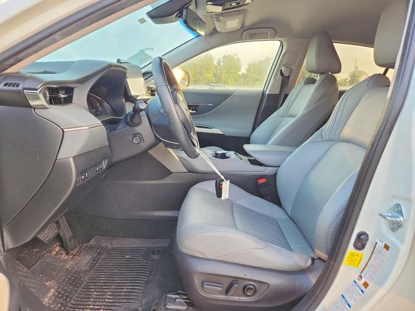 2021 TOYOTA VENZA — DENT