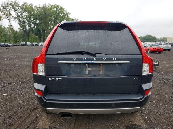 2014 VOLVO XC90