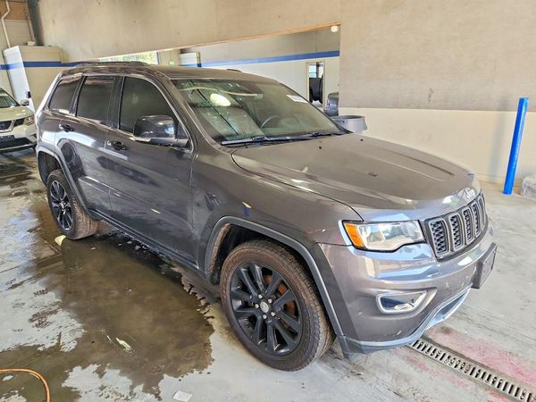 2017 JEEP GRAND CHEROKEE