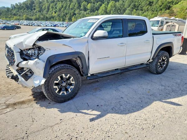 2018 TOYOTA TACOMA