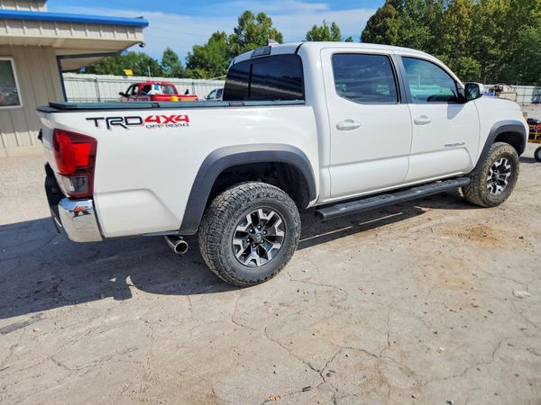 2018 TOYOTA TACOMA