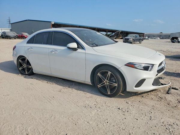 2019 MERCEDES-BENZ A