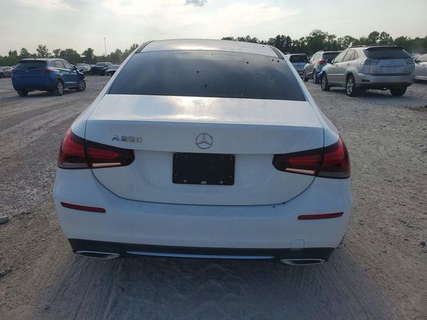2019 MERCEDES-BENZ A