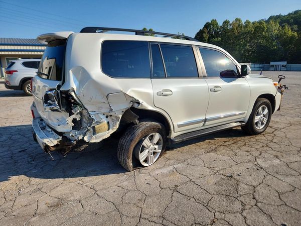 2015 TOYOTA LAND CRUISER VX-R