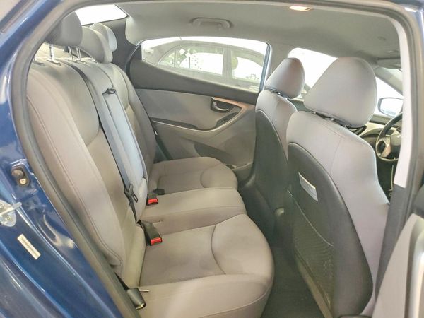 2013 HYUNDAI ELANTRA