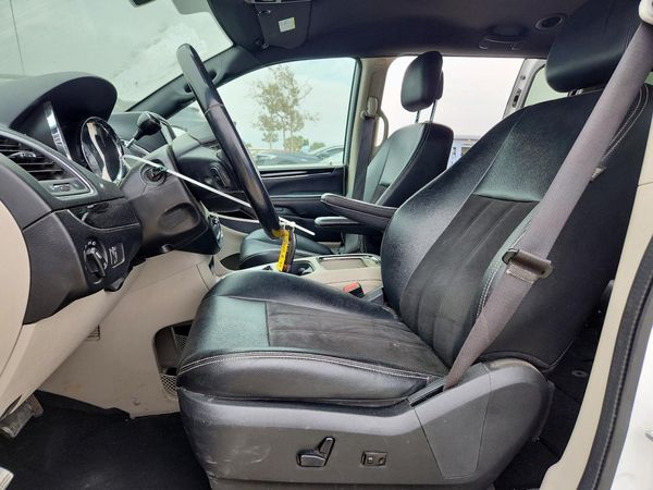 2019 DODGE GRAND CARAVAN SXT — DENT