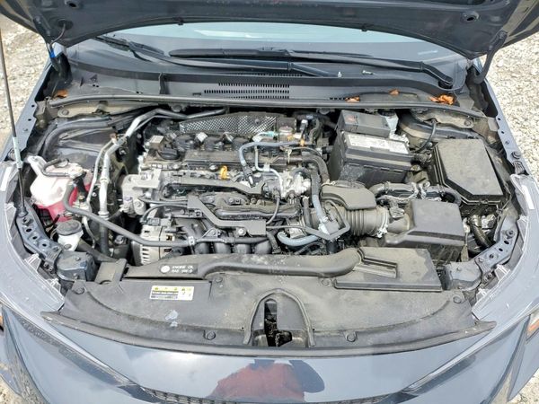2025 TOYOTA COROLLA