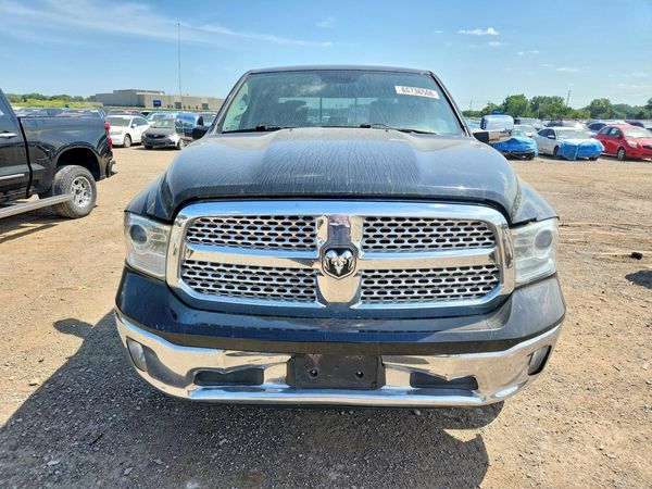 2014 RAM 1500 Laramie
