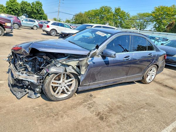 2013 MERCEDES-BENZ C