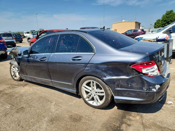 2013 MERCEDES-BENZ C C300