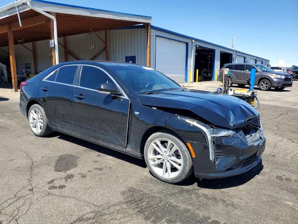 2021 CADILLAC CT4