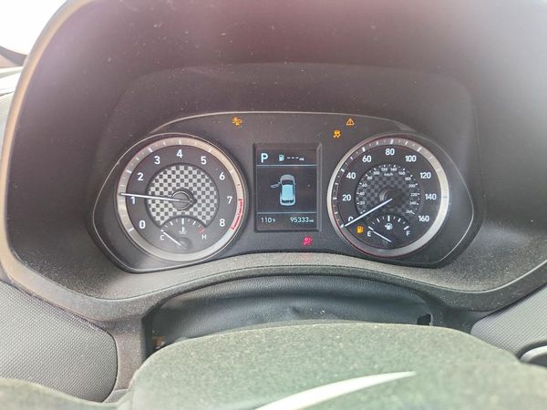 2019 HYUNDAI VELOSTER 2.0L and 2.0L Premium