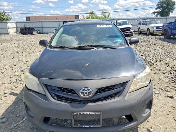2012 TOYOTA COROLLA