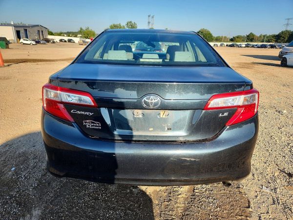 2013 TOYOTA CAMRY