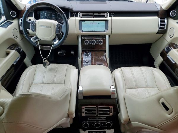 2017 LAND ROVER RANGE ROVER