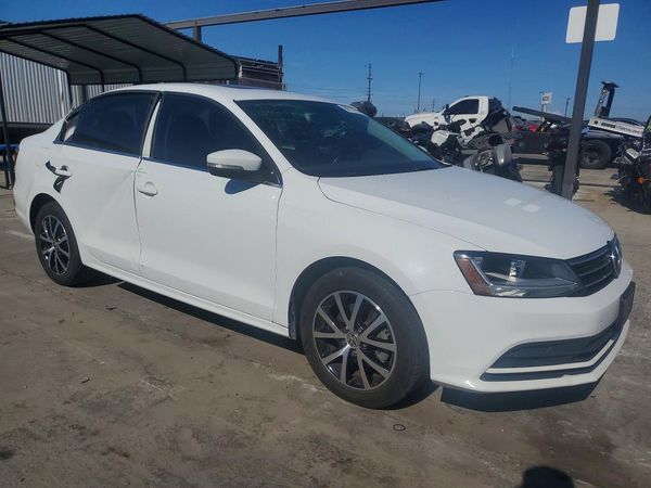 2017 VOLKSWAGEN JETTA