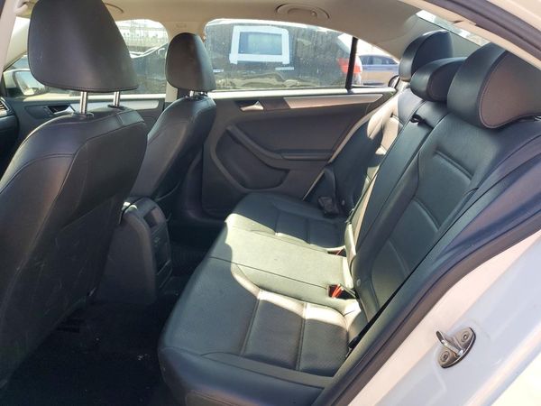 2017 VOLKSWAGEN JETTA