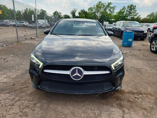 2019 MERCEDES-BENZ A