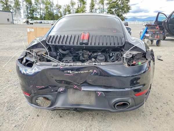 2020 PORSCHE 911